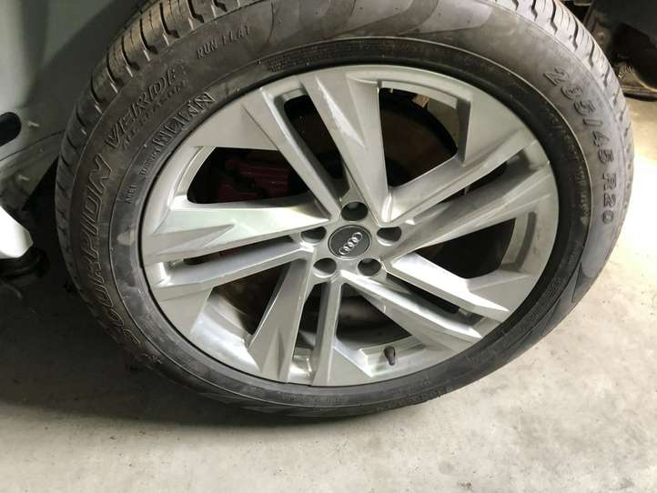 Audi Q7 4M (2015 - )  4M0601025BQ Обод (ободья) колеса из легкого сплава R 12
