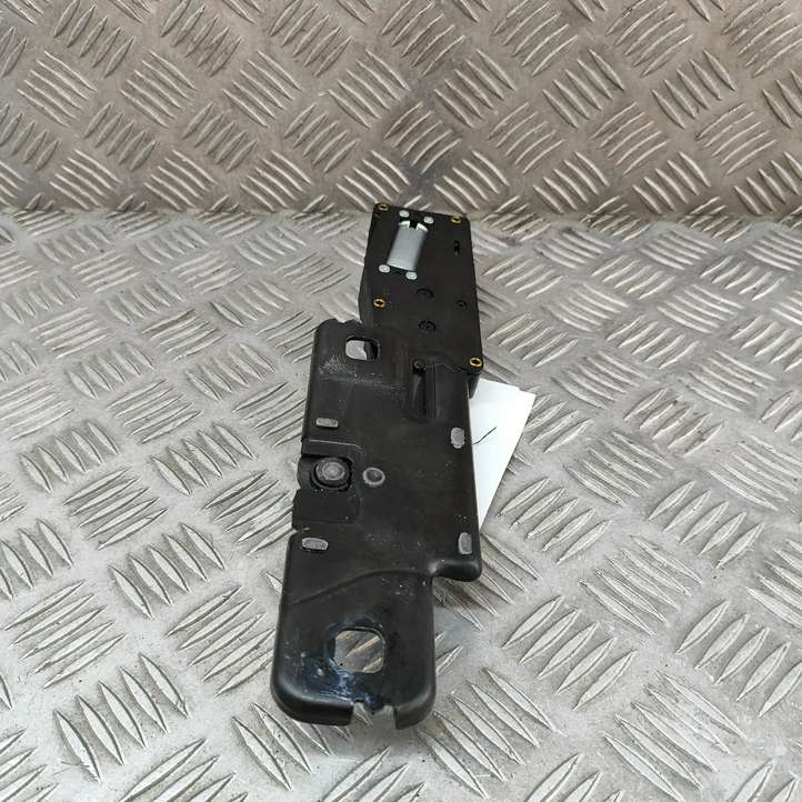 Audi Q5 (2012 - 2017)  4F9827383G Петля замка задней двери