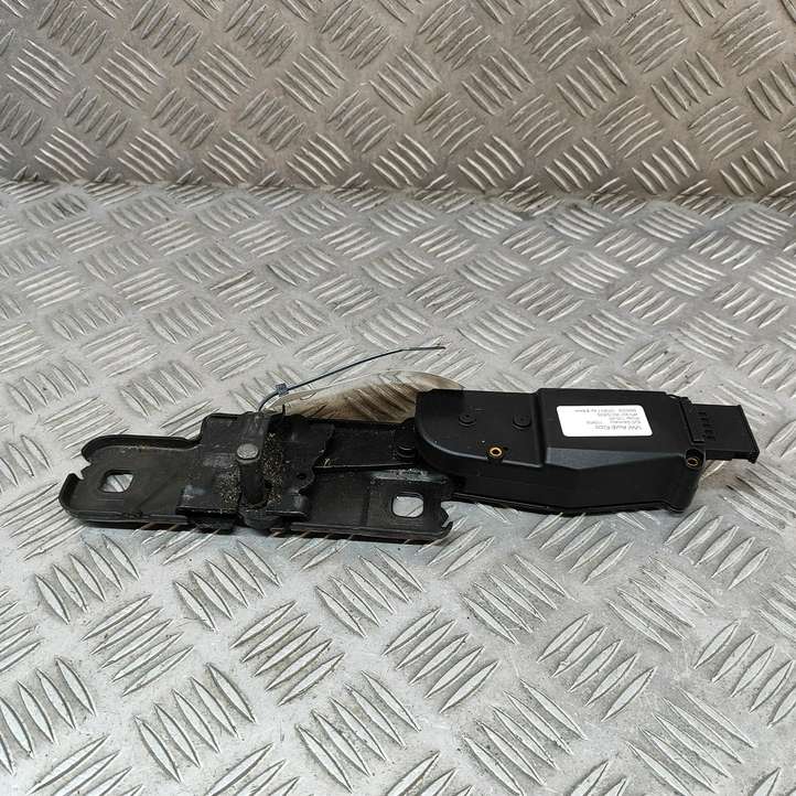 Audi Q5 (2012 - 2017)  4F9827383G Петля замка задней двери