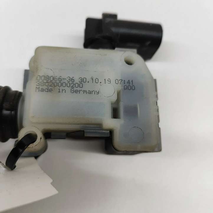 BMW i3 (2013 - )  00806636 Электрический замок крышки бака