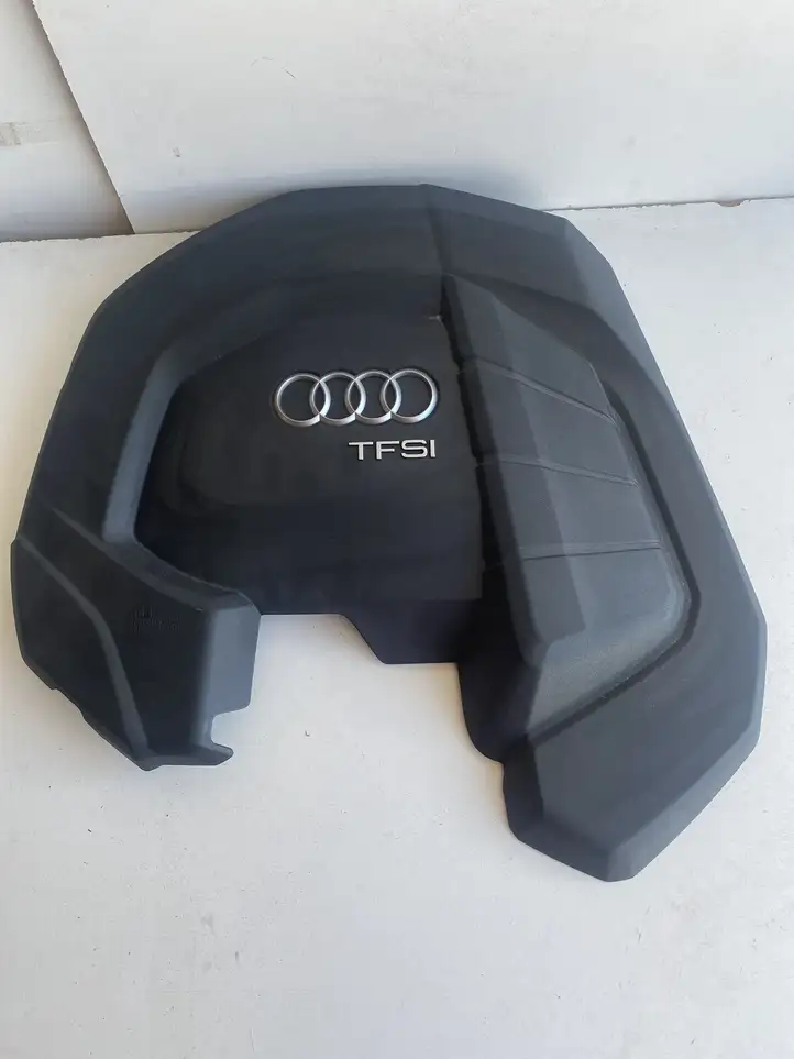 Audi A4 S4 B9 (2015 - 2019) 04E103925E Крышка двигателя декоративная — фото 1
