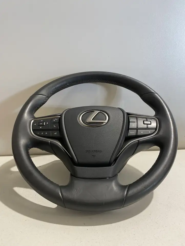 Lexus UX (2020 - ) Руль — фото 2
