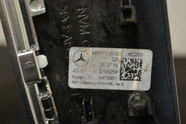 Mercedes-Benz GLC X253/C253 (2015 - )  A2537300901 Задняя oтделка