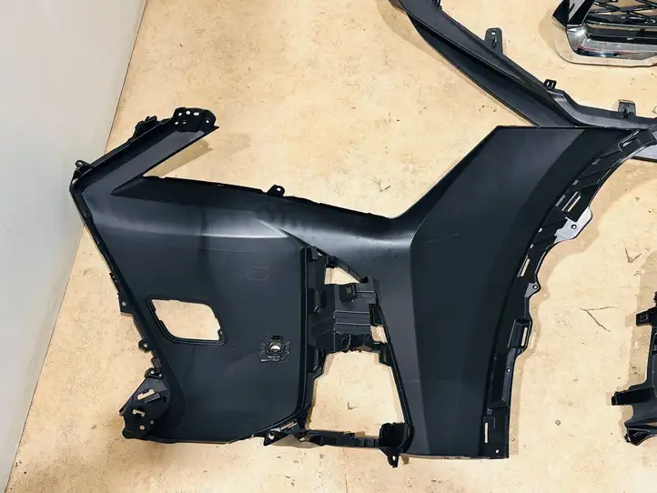 Lexus UX (2020 - ) 5211276160 Комплект переднего бампера — фото 6
