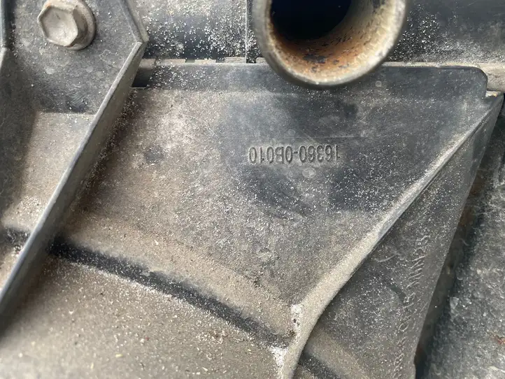 Toyota Avensis T220 (2000 - 2003) 1227502736 Комплект радиаторов охлаждения — фото 14