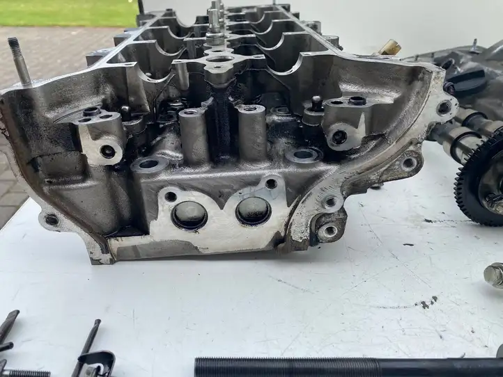 Toyota Avensis T250 (2006 - 2009) 112010R011 Головка блока цилиндров — фото 83