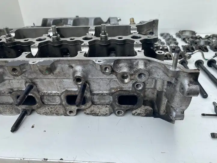 Toyota Avensis T250 (2006 - 2009) 112010R011 Головка блока цилиндров — фото 96