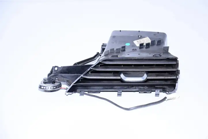 BMW 7 G11 G12 (2015 - 2022) 9299499 Боковой воздушный дефлектор — фото 1