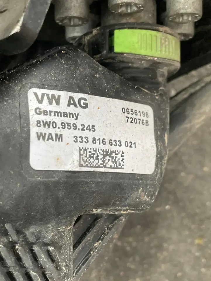 Volkswagen Tiguan (2016 - 2020) 8W0959245 Комплект буксировочного крюка — фото 11