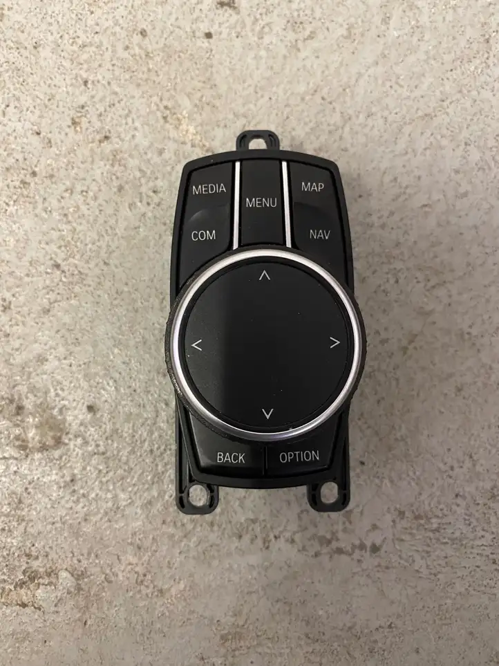 BMW 4 F32 F33 (2013 - 2017) 9490069 Мултифункционный включатель управления / ручка — фото 1