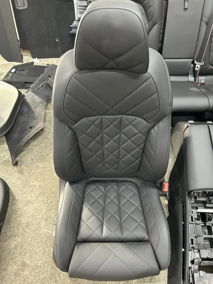 BMW X7 G07 (2018 - ) Комплект отделки дверей — фото 17