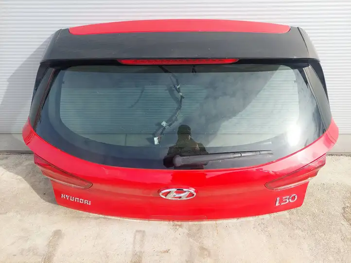 Hyundai i30 (2015 - 2017) TMAH3517AJJ017 Крышка багажника — фото 11