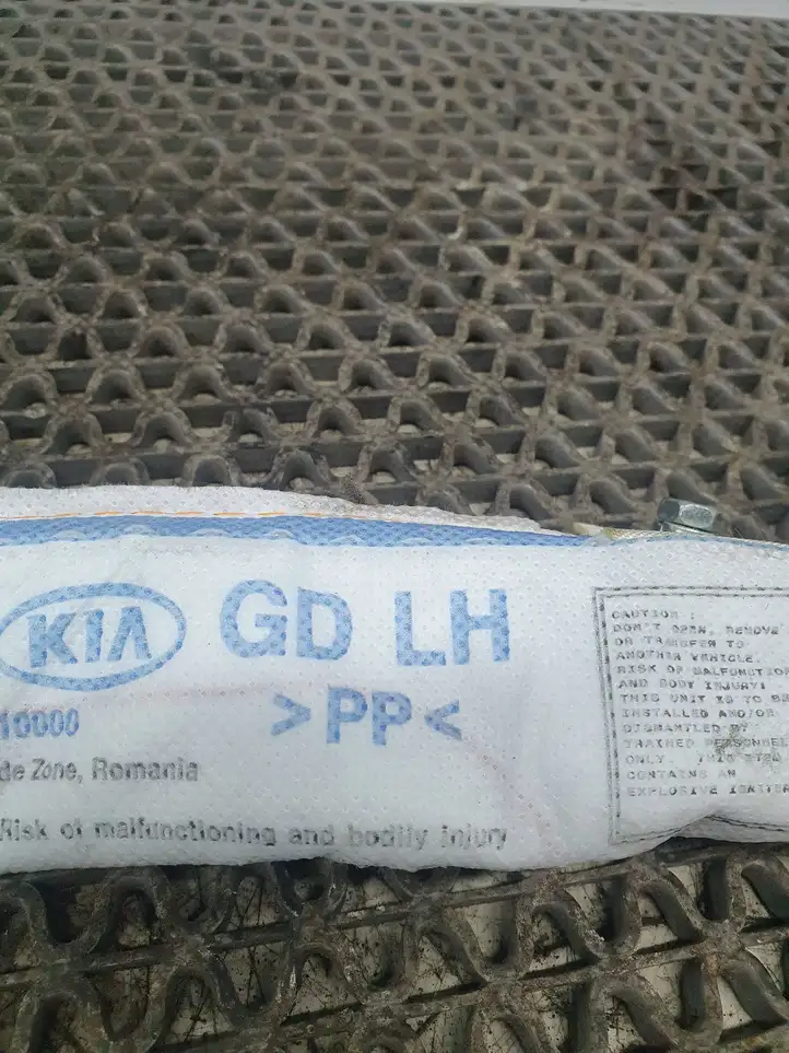 Hyundai i30 (2015 - 2017) 85010A6000 Боковая подушка безопасности шторка — фото 7