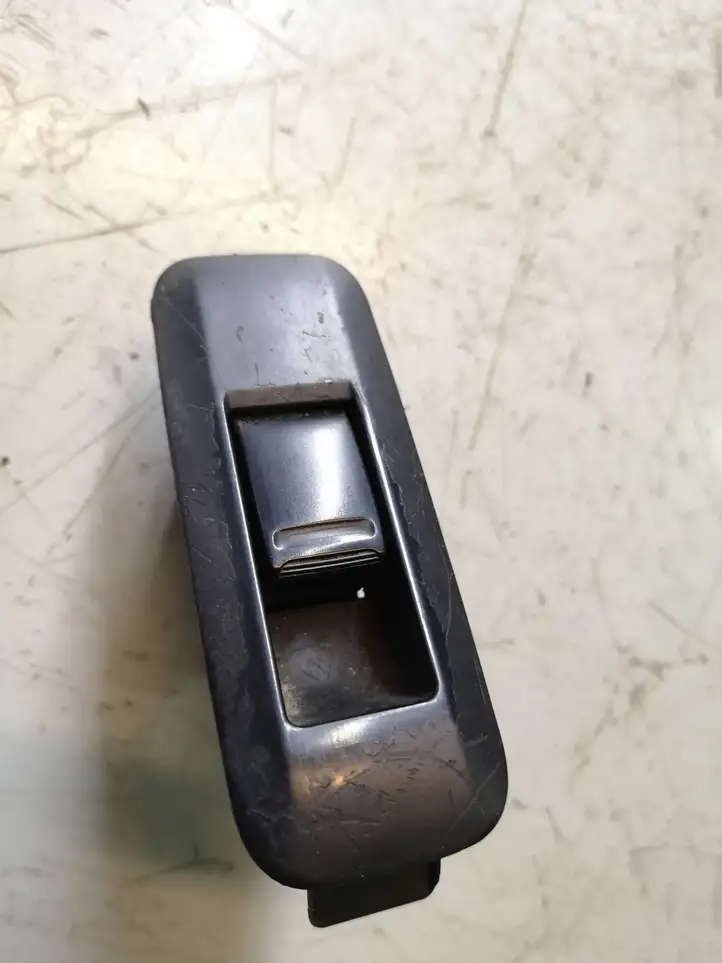 Nissan Primera (2001 - 2008) 80960 Кнопка стеклоподъемников — фото 2