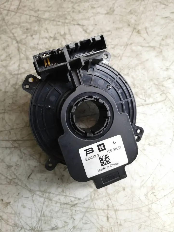 Opel Astra J (2009 - 2012) 20817718 Контактное кольцо SRS — фото 1