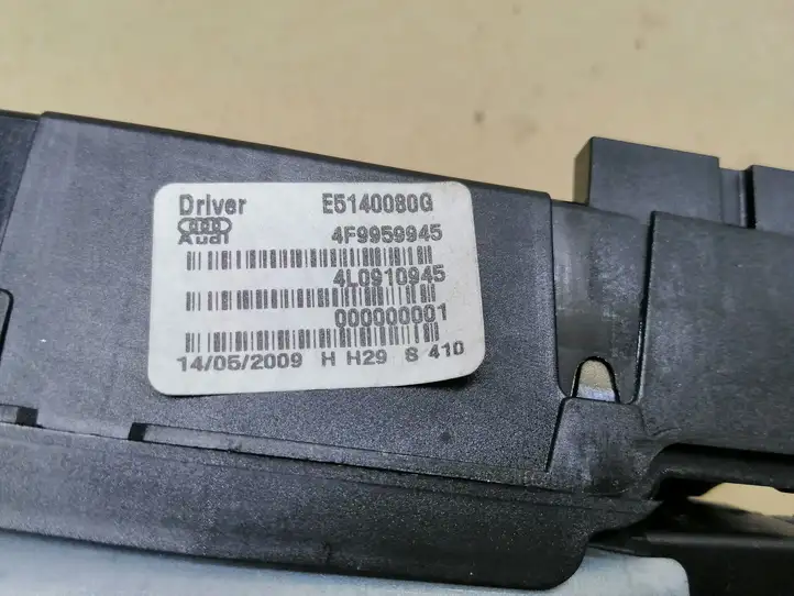 Audi Q7 4L (2005 - 2009) 4F9959945 Доводчик крышки багажника — фото 5