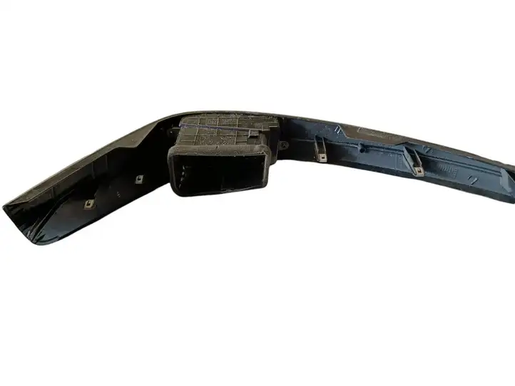 Kia Sorento (2002 - 2006) 847813E200 Центральный воздушный дефлектор — фото 3