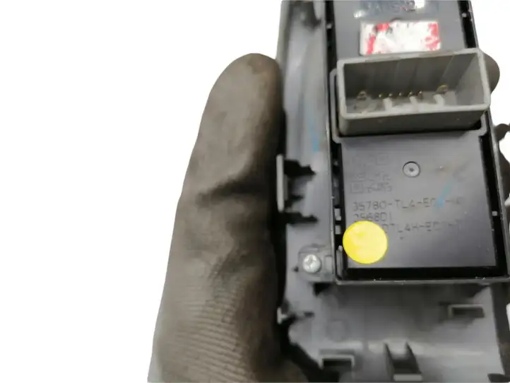 Honda Accord (2008 - 2016) 35780TL4E01M1 Кнопка стеклоподъемников — фото 3