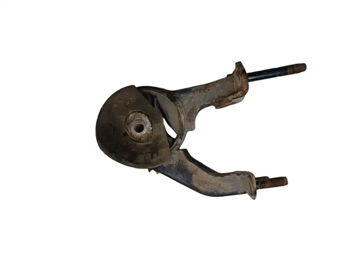 Toyota Avensis T250 (2006 - 2009) 123710R010 Опора двигателя — фото 1