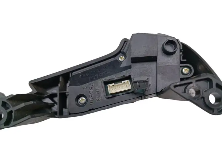 Toyota Avensis T250 (2006 - 2009) 75B596 Кнопки на рулевом колесе — фото 3