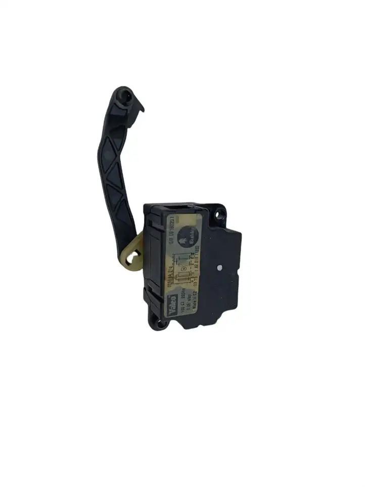 Opel Signum (2002 - 2008) GM09180201 Двигатель задвижки потока воздуха — фото 1