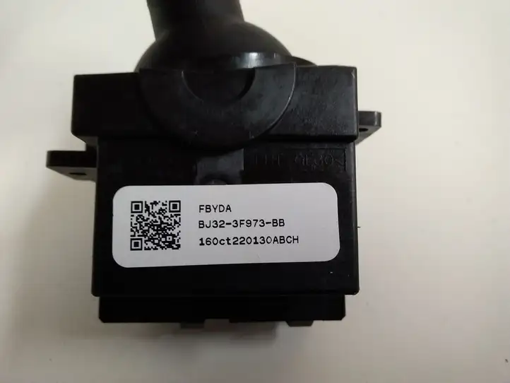 Land Rover Range Rover L405 (2012 - 2017) BJ323F973BB Переключатель стеклоочистителей — фото 4
