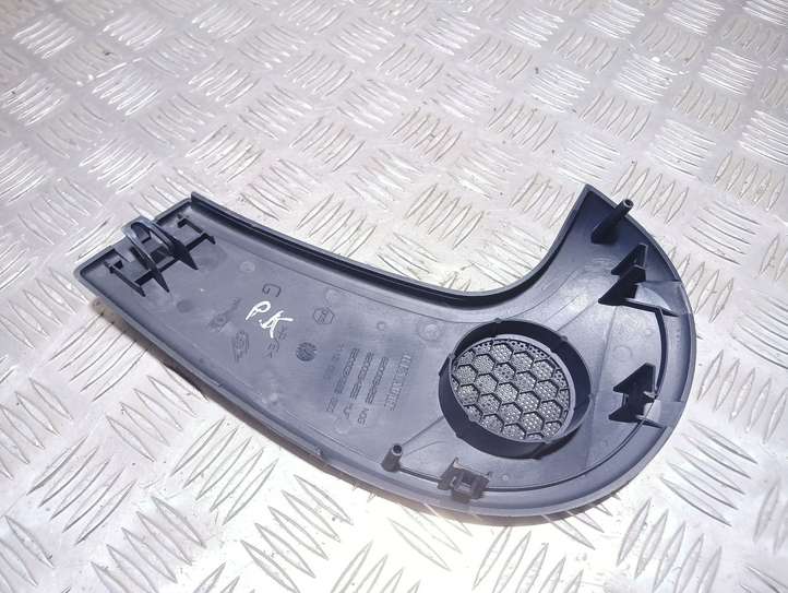 Renault Scenic I (1996 - 2003)  8200034252 Отделка бокового динамика