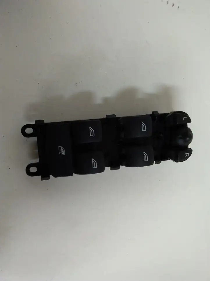 Land Rover Range Rover Sport L494 (2009 - 2013) AH221450AC Блок кнопок стеклоподъемников — фото 1