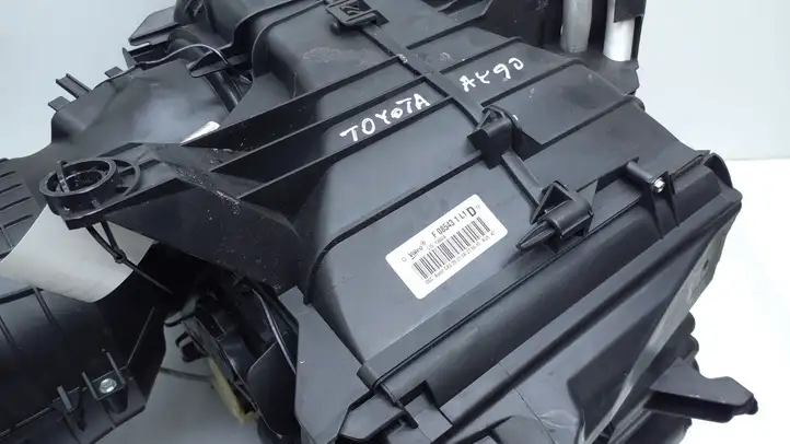Toyota Aygo AB40 (2014 - 2018) 87010YV060 Комплект системы вентиляции салона — фото 14