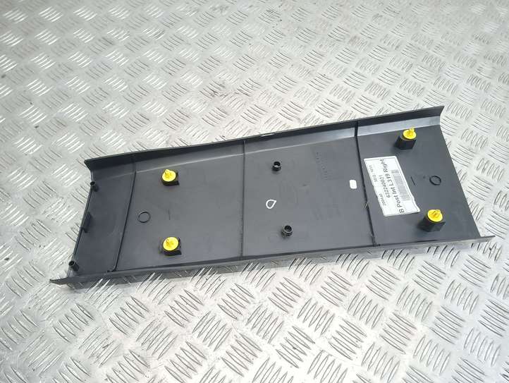 Land Rover Discovery (2004 - 2009)  EMG500280 Отделка стойки (B) (нижняя)