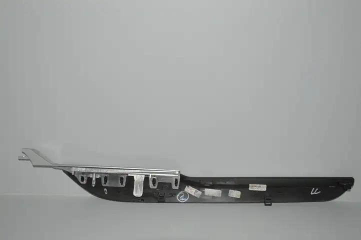BMW 7 G11 G12 (2015 - 2022) 9301740 Декоративная отделка — фото 9