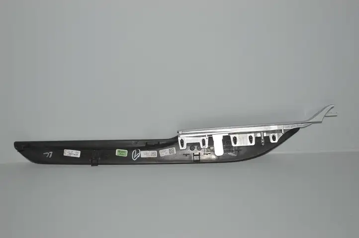 BMW 7 G11 G12 (2015 - 2022) 9301740 Декоративная отделка — фото 12