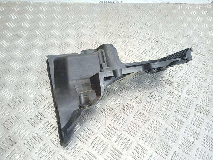 Land Rover Discovery (2004 - 2009)  DWM500042 Перегородка у аккумулятора