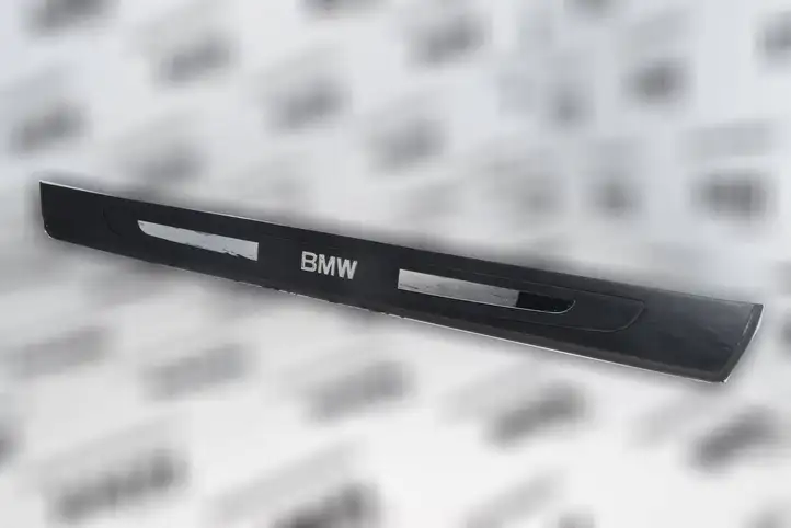 BMW 7 E65 E66 (2001 - 2008) 8223552 Наружная отделка переднего порога — фото 1