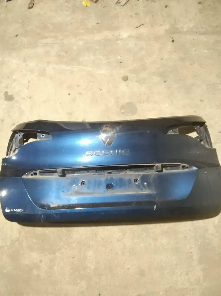 Renault Scenic III - Grand scenic III (2009 - 2016) 848109676R Прочая отделка багажника — фото 1