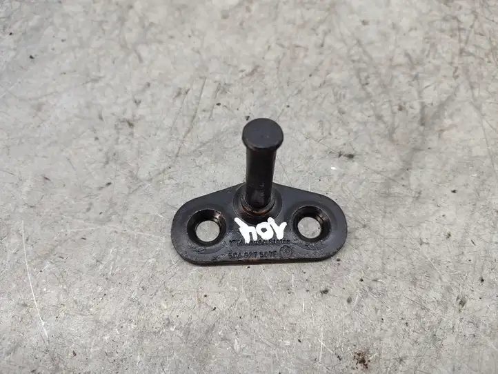 Volkswagen PASSAT B7 USA (2012 - 2016) 5C6827507B Замок крышки багажника — фото 1