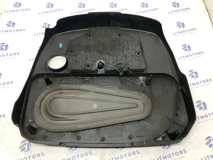 BMW 5 F10 F11 (2009 - 2016) 7802847 Крышка двигателя декоративная — фото 3