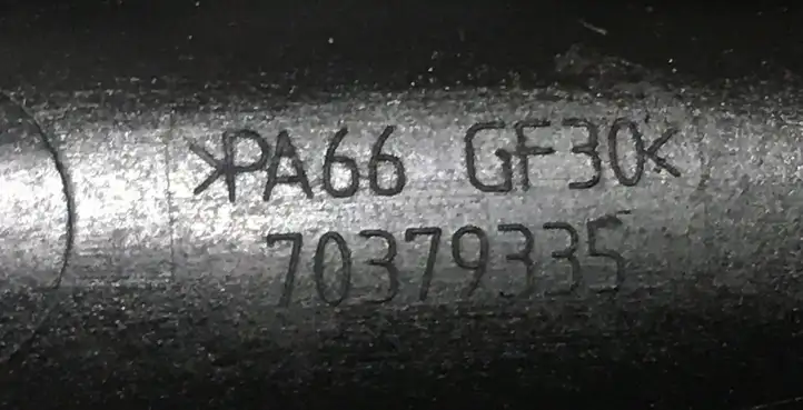 BMW 3 F30 F35 F31 (2012 - 2018) 70379335 Кронштейн масляного фильтра — фото 2