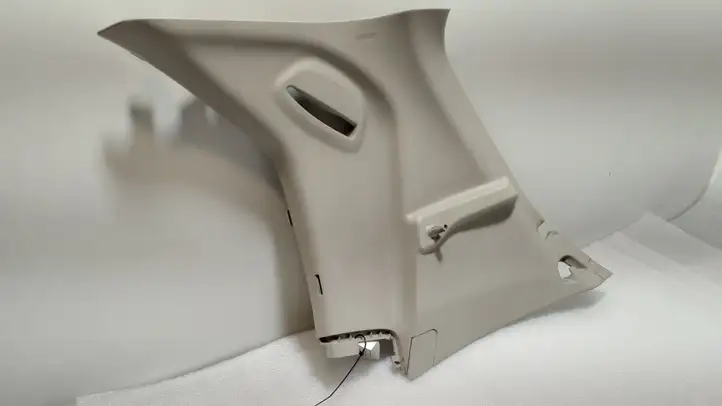 Toyota Aygo AB40 (2014 - 2018) 624710H180 Верхняя обшивка стойки D — фото 1