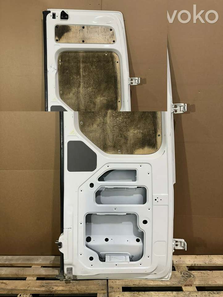 Volkswagen Crafter (2016 - )   Боковые раздвижные двери
