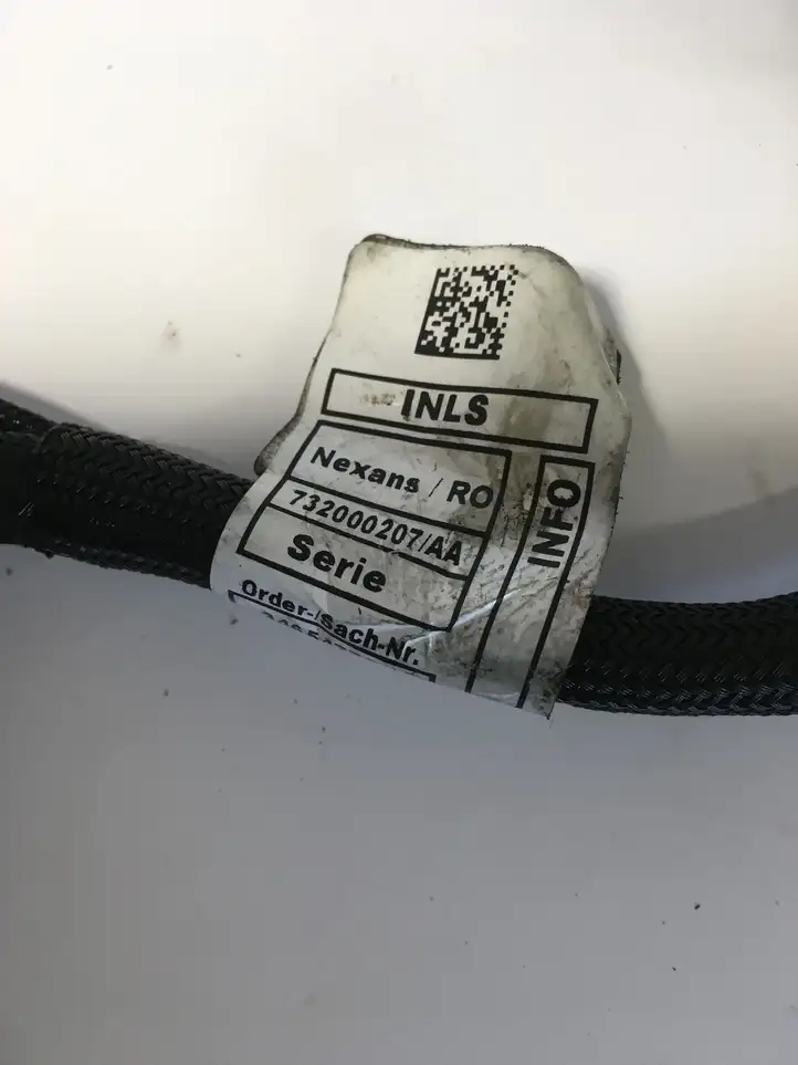 Toyota Avensis T270 (2015 - 2018) 346564802 Проводка топливных форсунок — фото 9