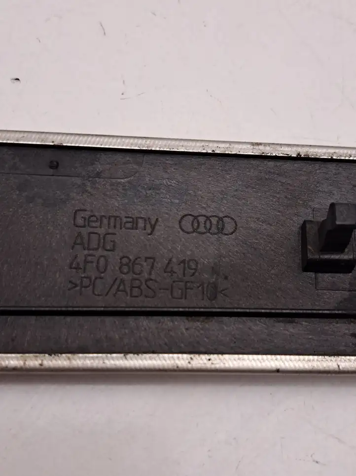 Audi A6 S6 C6 4F (2004 - 2008) 4F0867419 Декоративная планка — фото 3