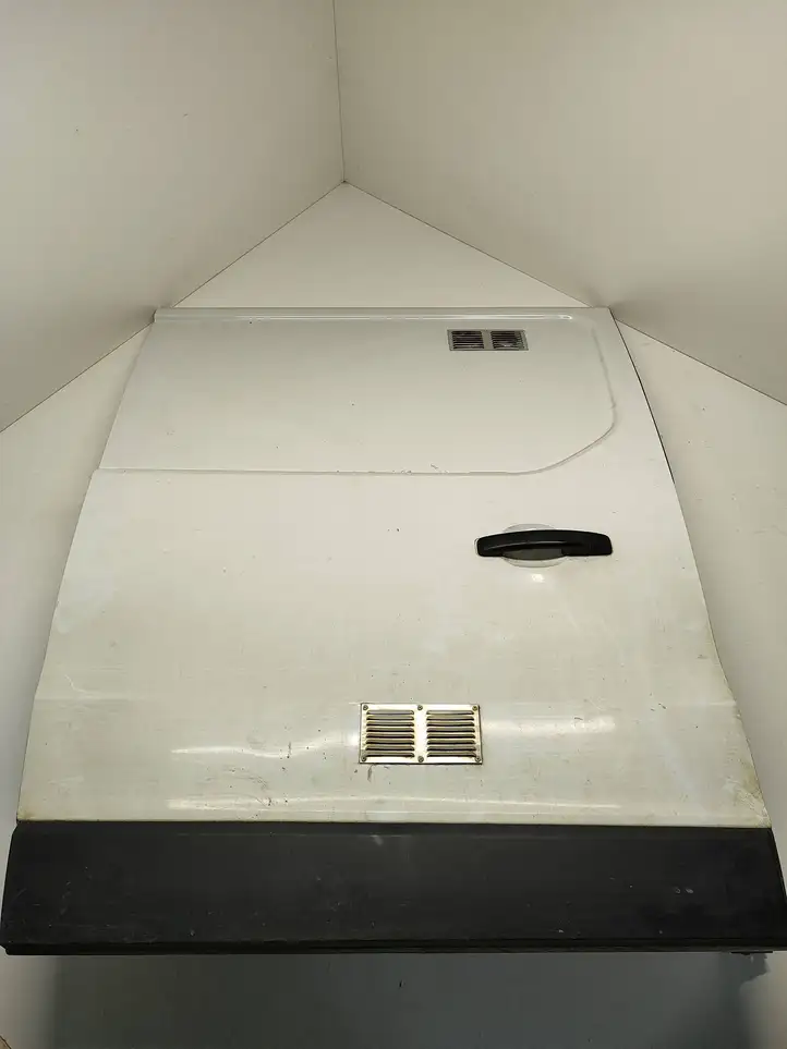 Renault Trafic III (X82) (2014 - ) Боковая раздвижная дверь — фото 1