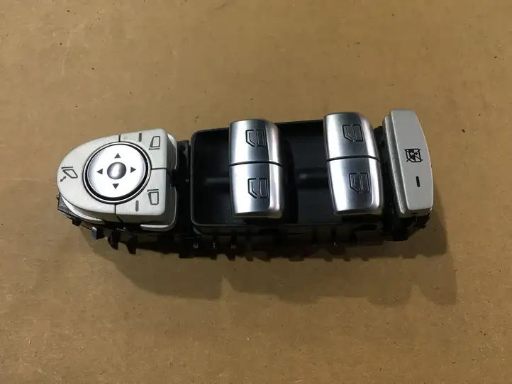 Mercedes-Benz GLC X253/C253 (2015 - ) A2229056800 Блок кнопок стеклоподъемников — фото 1