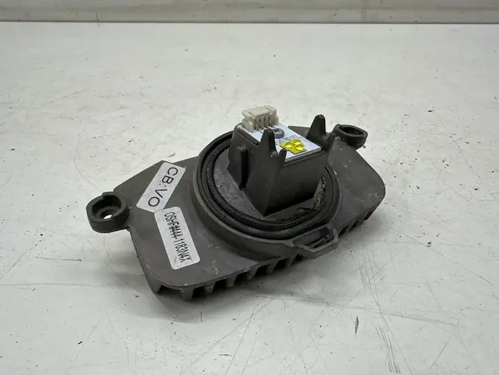 BMW 3 F30 F35 F31 (2012 - 2018) LED модуль контроля — фото 1