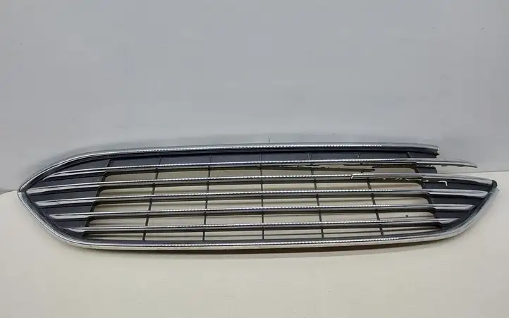 Ford S-MAX (2010 - 2015) F1CB8138B Передняя решетка — фото 4