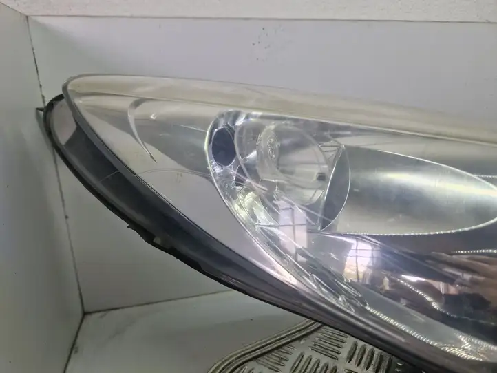 Peugeot 207 (2010 - 2016) 89900879 Передняя фара — фото 2