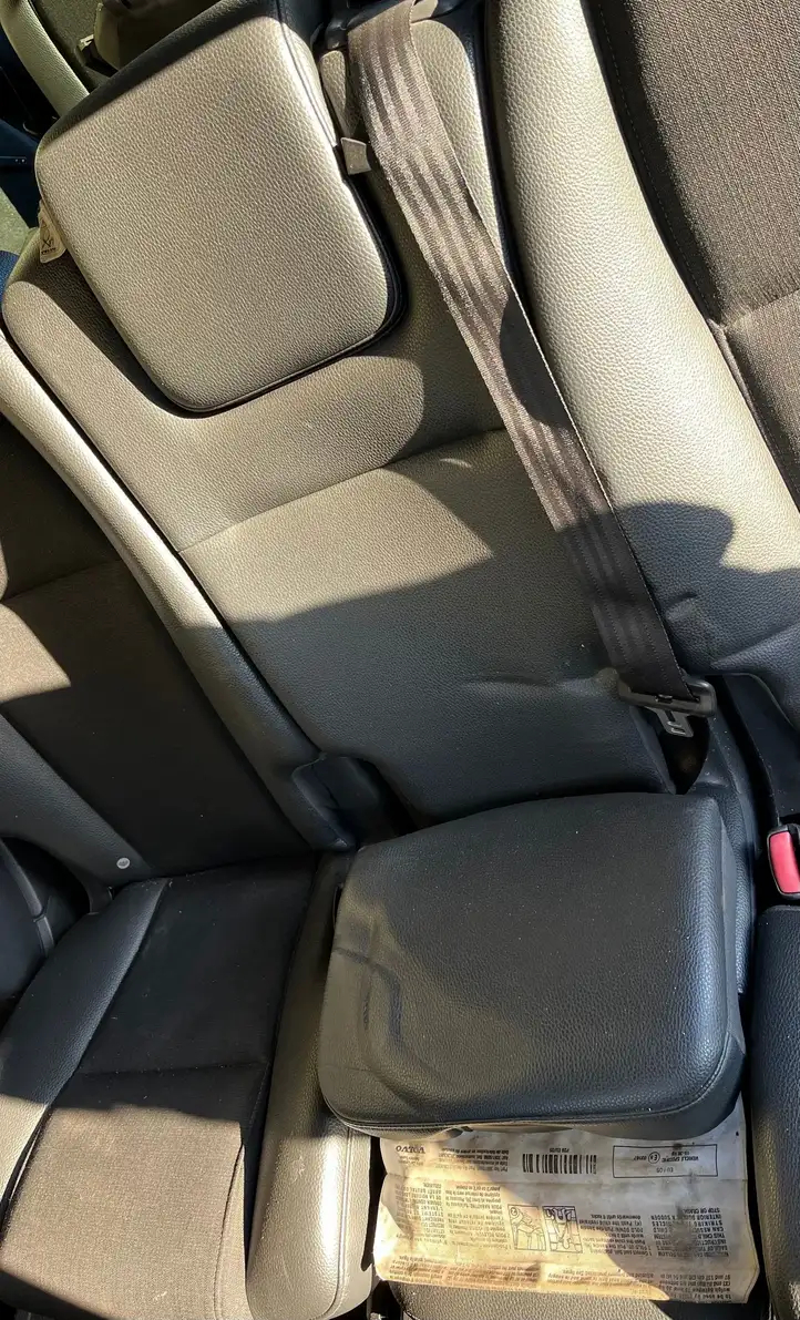 Volvo XC90 (2006 - 2014) Центральный ремень безопасности — фото 1