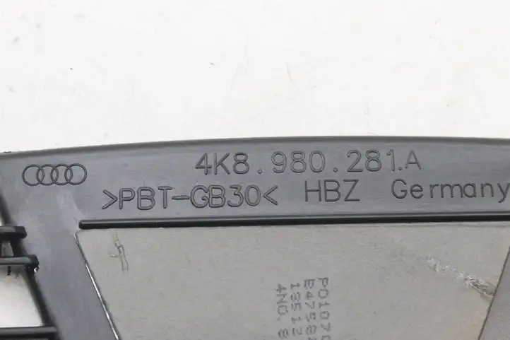 Audi A7 S7 4K8 (2018 - ) 4K8980281A Прочие детали салона — фото 4