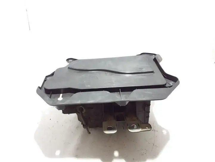 Renault Arkana (2019 - ) 648945022R Держатель аккумулятора — фото 1